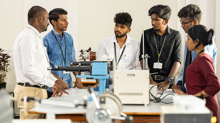 Research & Collaboration 14